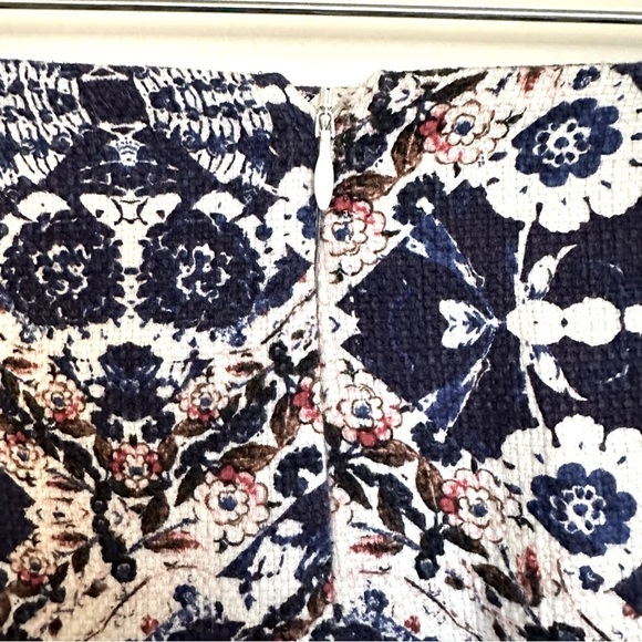 Joe Fresh Tweed Multicolored Floral Lined Mini Skirt Size 8 - Picture 4 of 9